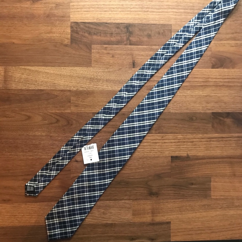 New Yves Saint Laurent Navy Tie 3"
